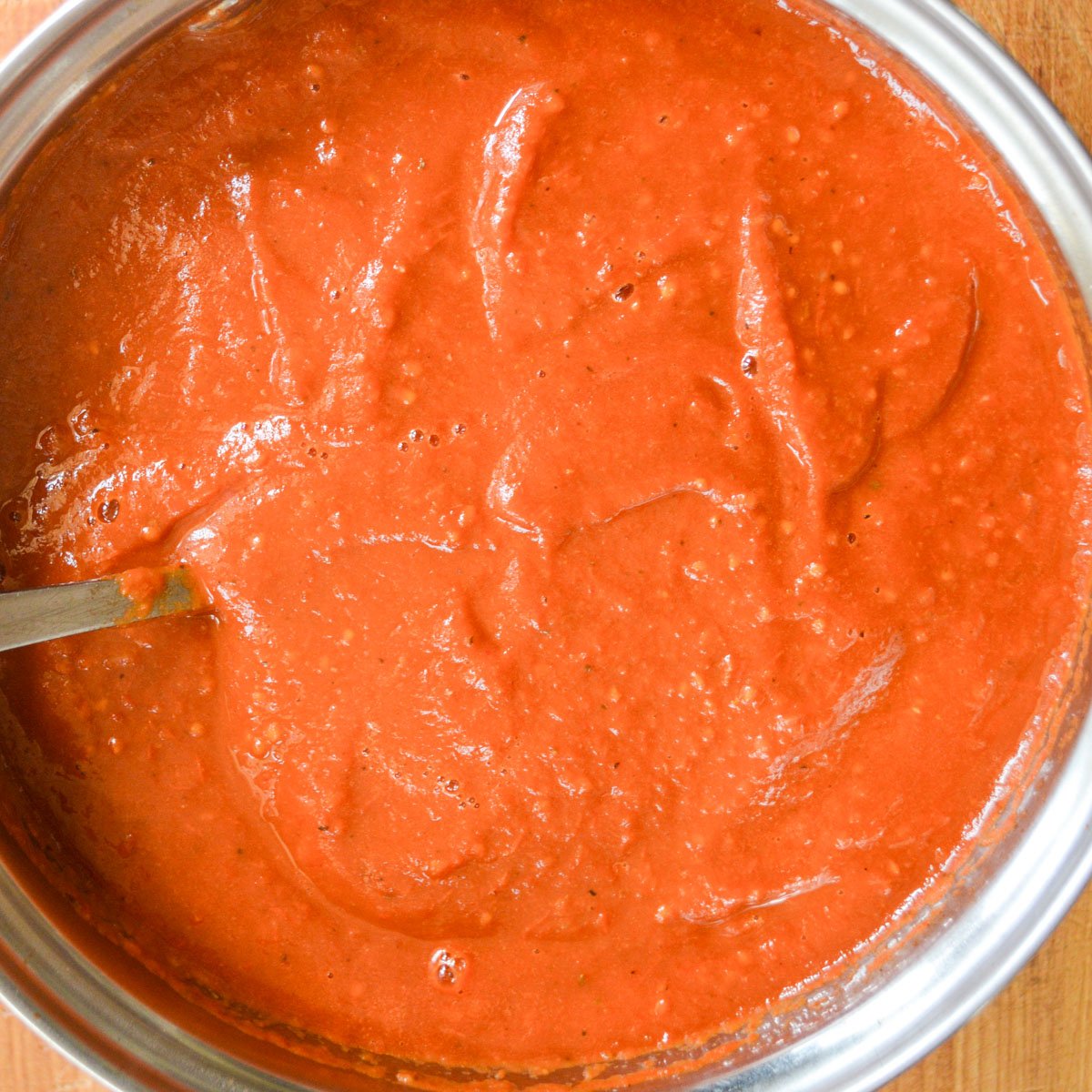 cherry tomato sauce blended in pot
