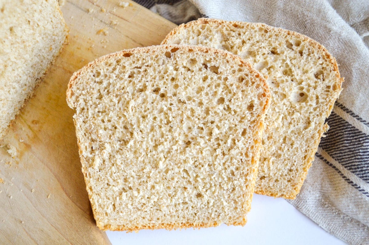 slices of sourdough sandwich bread