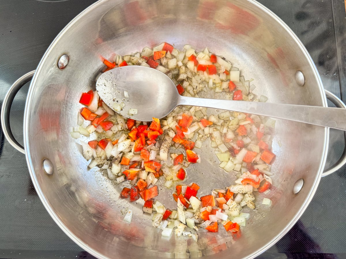 cooking vegetables for tuna pasta